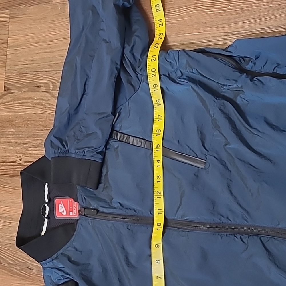 Nike Men's Blue Jacket used perfect condition. - Picture 9 of 14